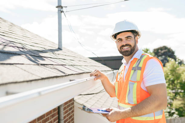 Roof Gutter Cleaning in Compton, CA